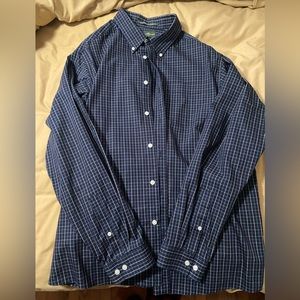 Eddie Bauer Men’s Wrinkle Resistant Long Sleeve Dress Shirt